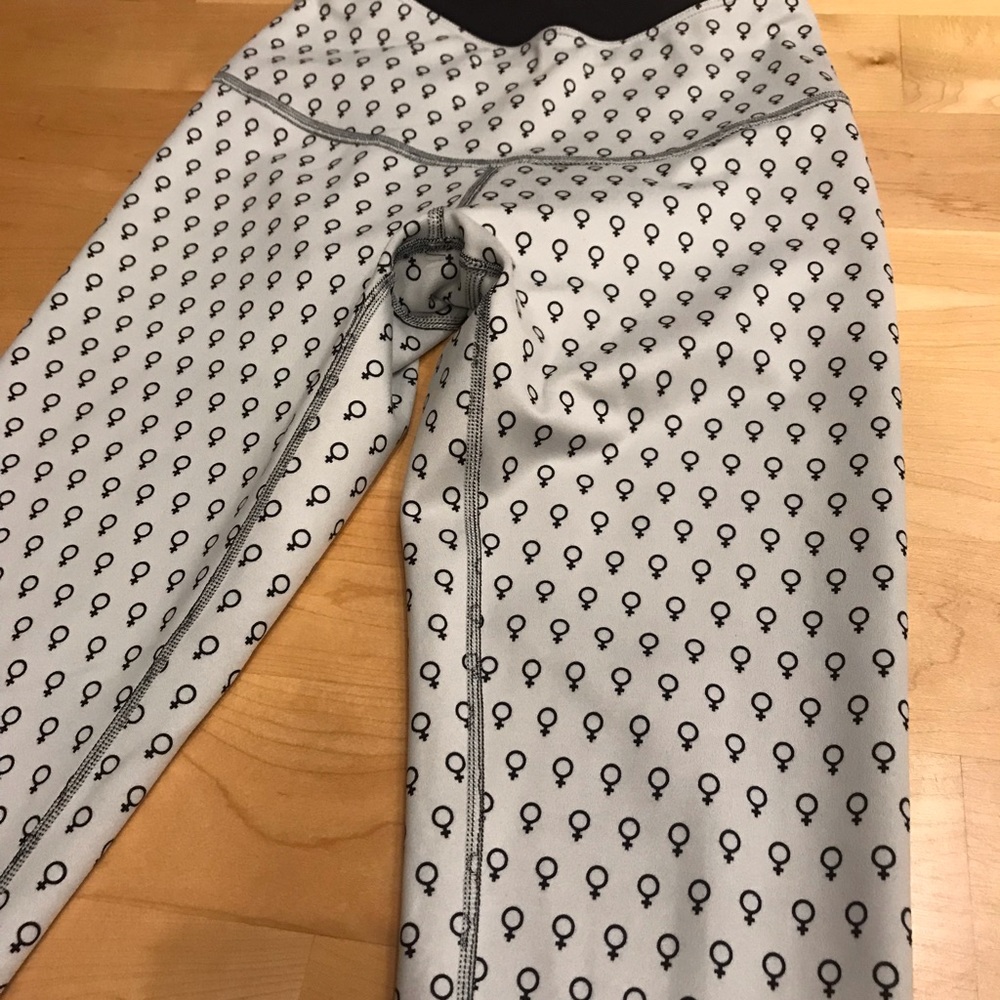 Oiselle Bird Hug Reversible Tights - Size 2 NWT